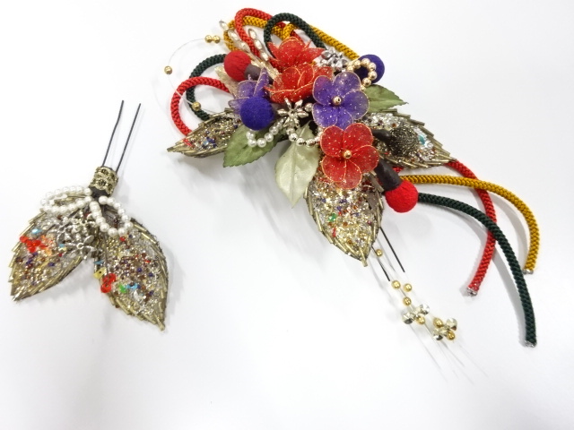 JAPANESE KIMONO / ANTIQUE HAIR ACCESSORY